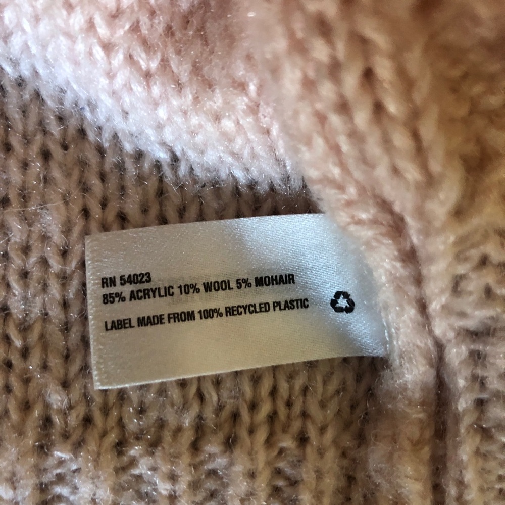 C Gap Pink Cable Knit Pattern Mohair Wool Girls Sweater XS 4-5 Years - Picture 5 of 6
